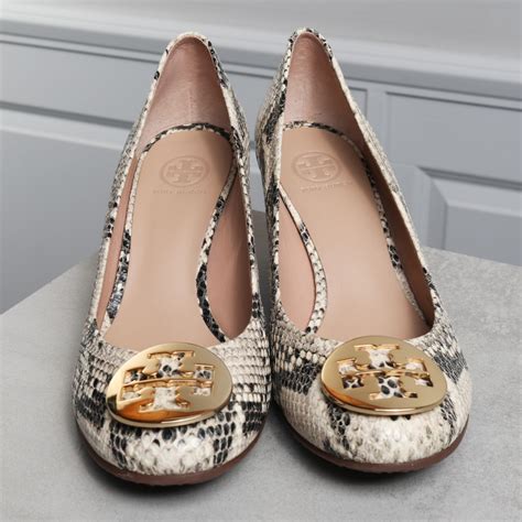 tory burch skor